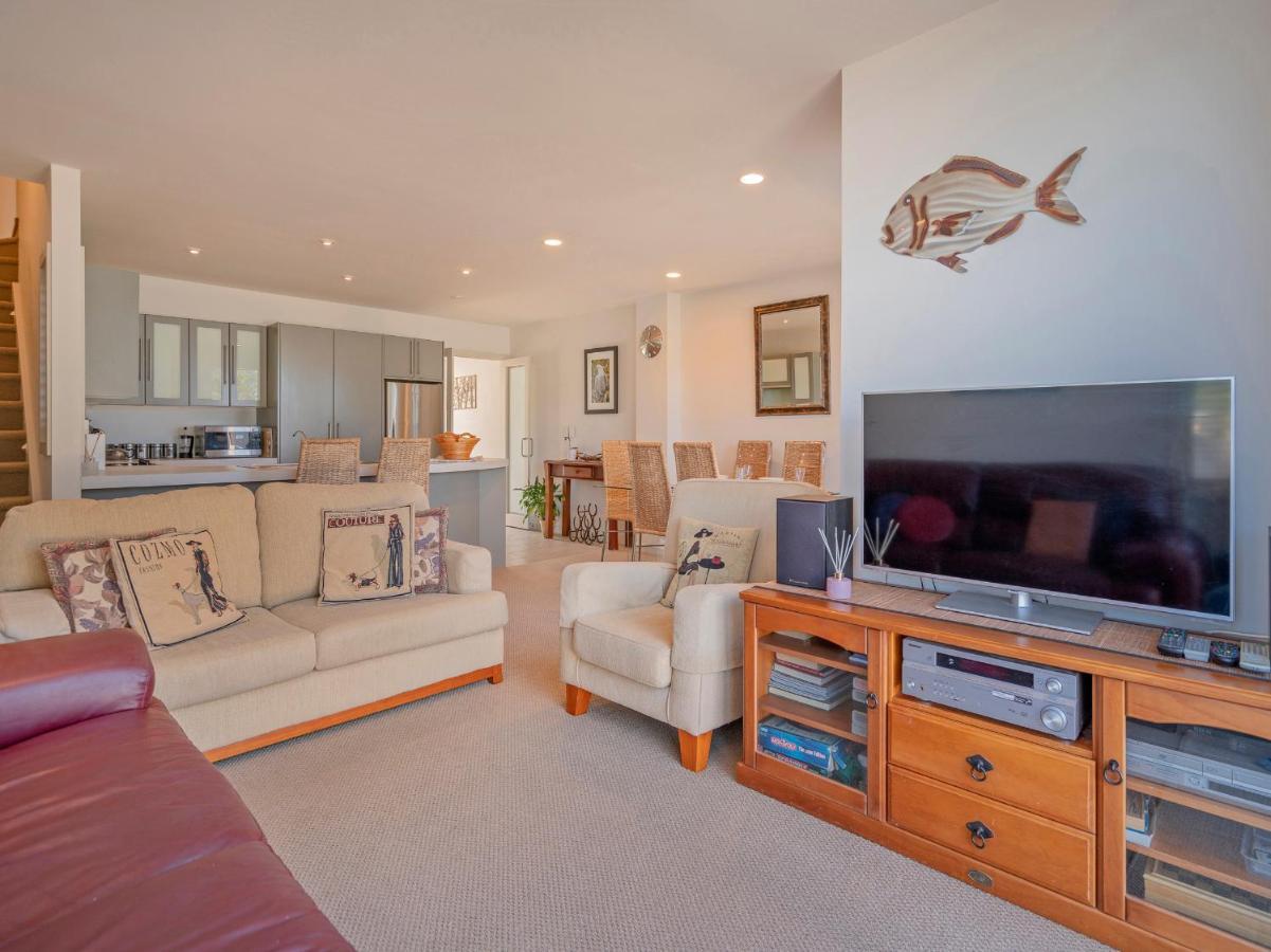 Tairua Waterfront Retreat - Tairua Apartment Esterno foto
