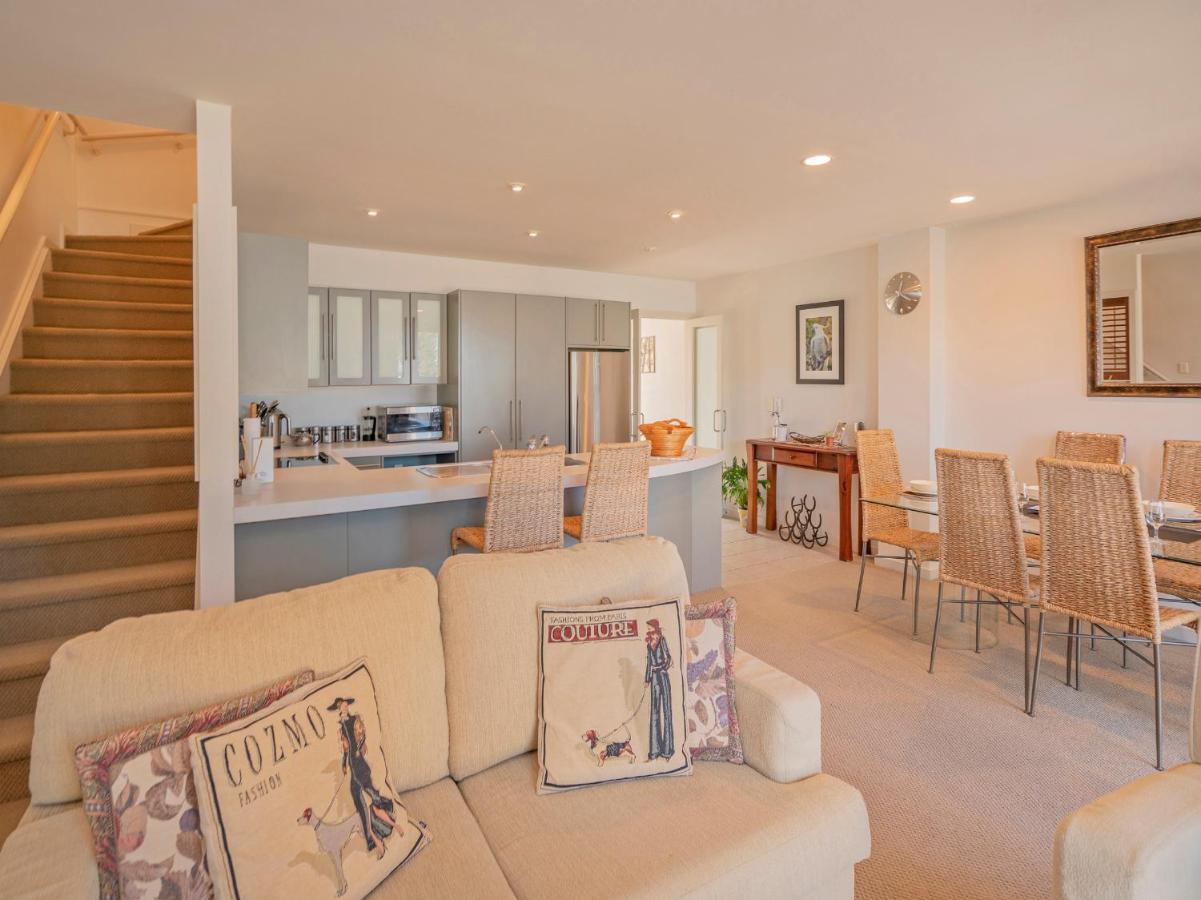 Tairua Waterfront Retreat - Tairua Apartment Esterno foto