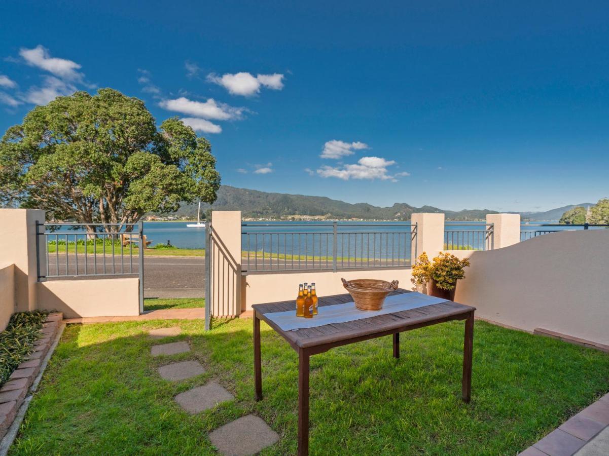 Tairua Waterfront Retreat - Tairua Apartment Esterno foto