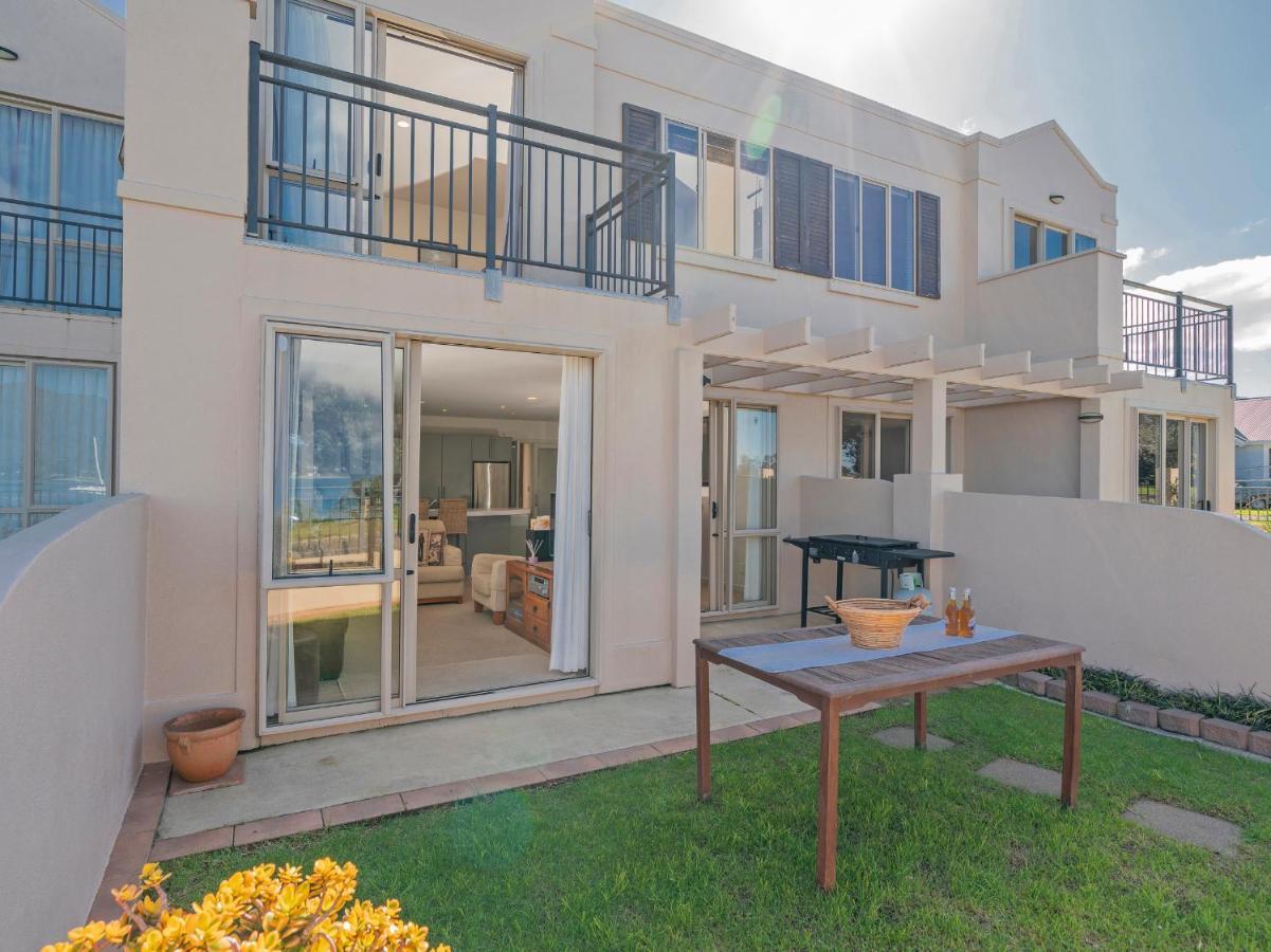 Tairua Waterfront Retreat - Tairua Apartment Esterno foto
