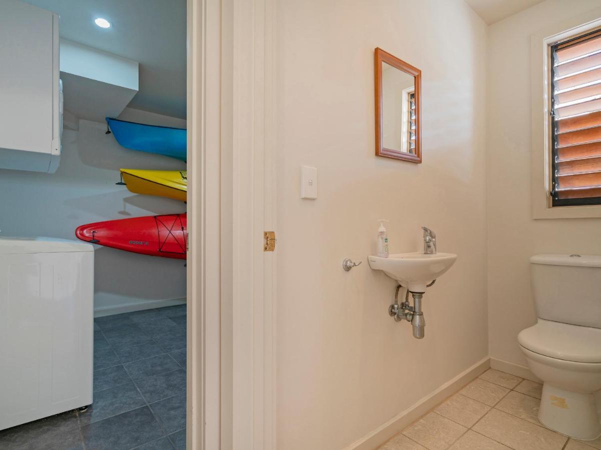 Tairua Waterfront Retreat - Tairua Apartment Esterno foto