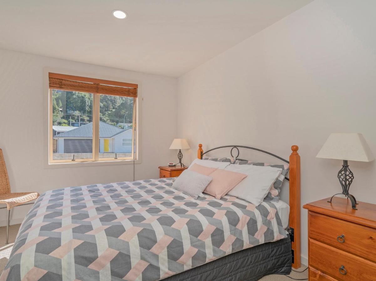 Tairua Waterfront Retreat - Tairua Apartment Esterno foto