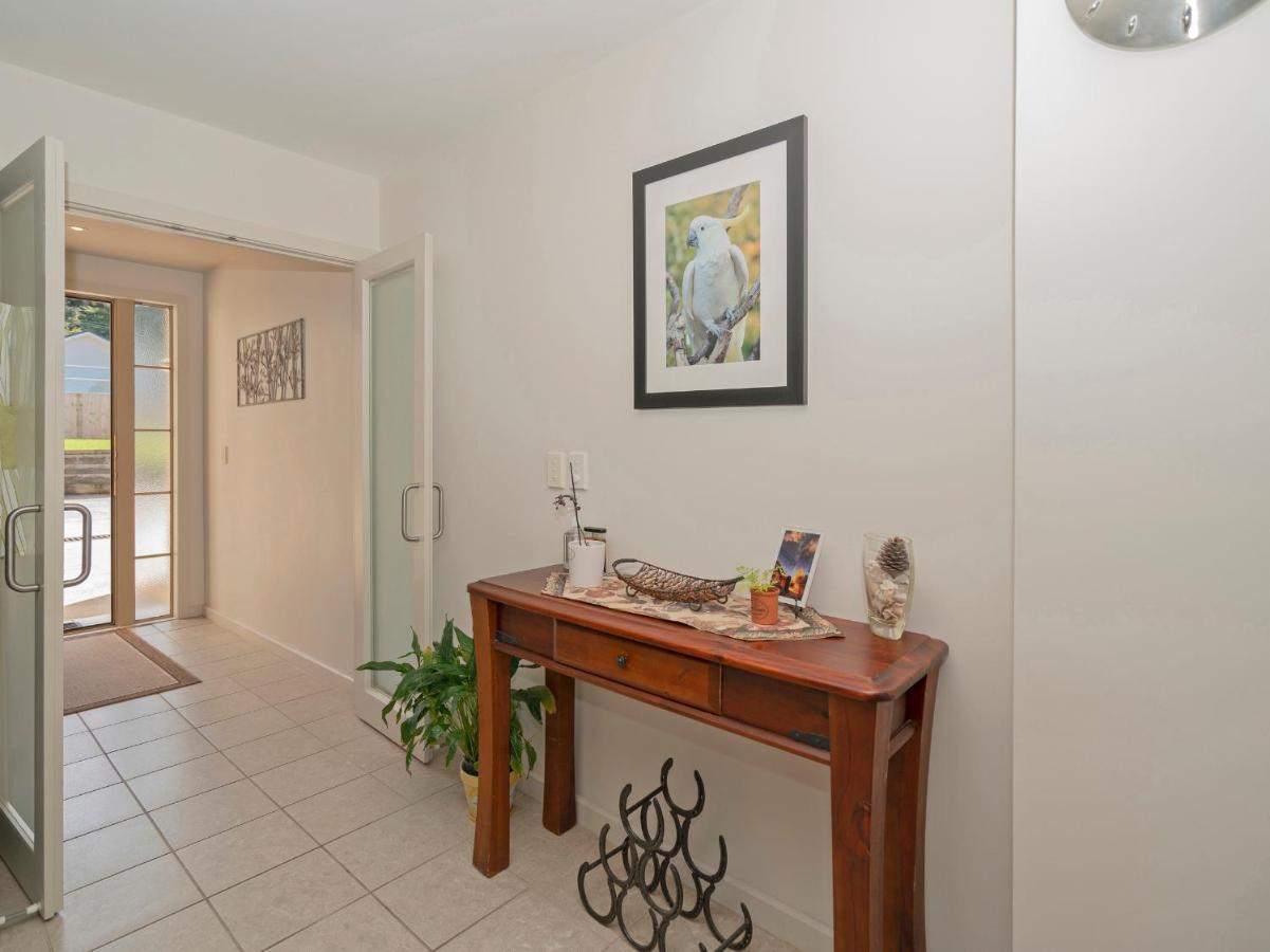 Tairua Waterfront Retreat - Tairua Apartment Esterno foto
